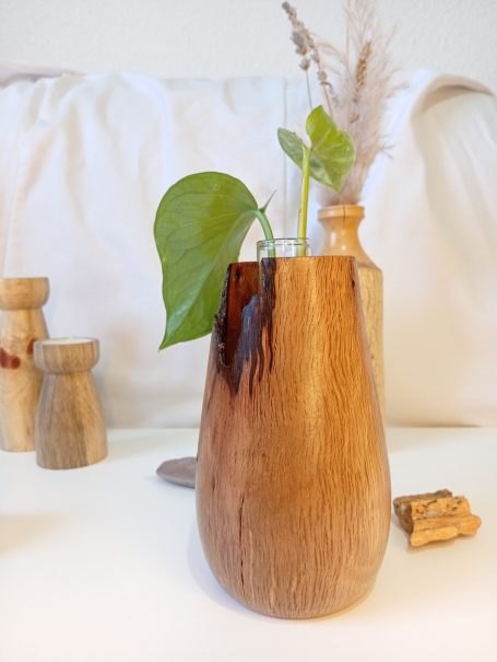 Jarrón Artesanal de Encina