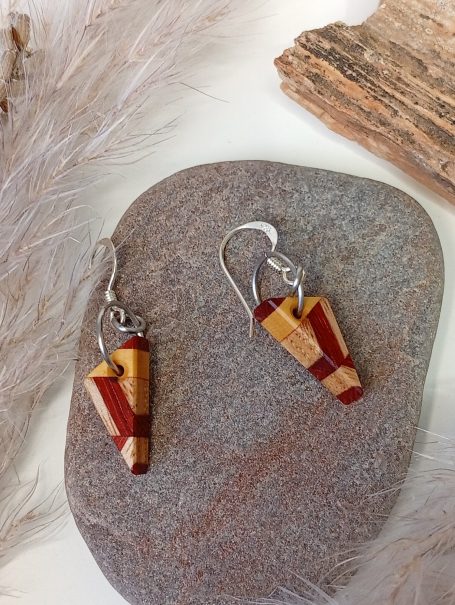 Pendientes artesanales